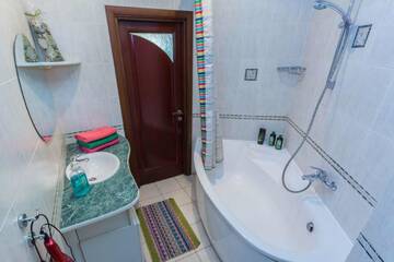 Фото номера Апартаменты с 2 спальнями и видом на парк Апартаменты Apartments Daria Nezavisimosti г. Минск 17