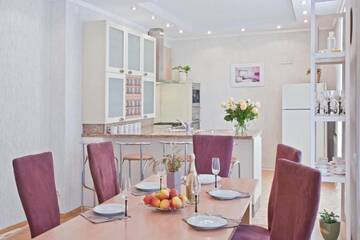 Фото номера Апартаменты Делюкс с 2 спальнями Апартаменты Apartments 23 Center г. Минск 13
