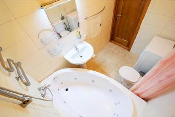 Фото номера Апартаменты «Премьер» с 1 спальней Апартаменты Apartments 23 Center г. Минск 9