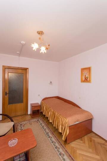 Фото номера Стандартный одноместный номер с балконом Отель Agat Hotel г. Минск 5