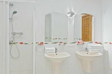 Фото номера Апартаменты с 2 спальнями Апартаменты Vokzal Leningradskaya street 3 г. Минск 10
