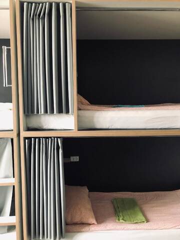 Фото номера Кровать в общем 4-местном номере для мужчин и женщин Хостелы Hostel Tower 31/18 г. Минск 7
