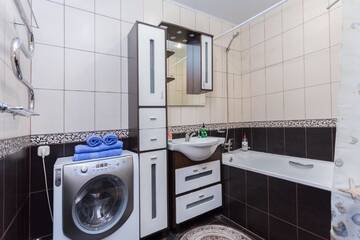 Фото номера Апартаменты с 2 спальнями Апартаменты Minsk Apartment on Prityckogo г. Минск 44