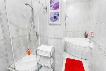 Фото номера Апартаменты с 3 спальнями Апартаменты Spacious Kirova MGApartments г. Минск 20