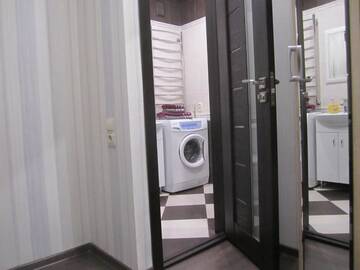 Фото номера Апартаменты с балконом Апартаменты Nezavisimosti 52 LIDO г. Минск 35