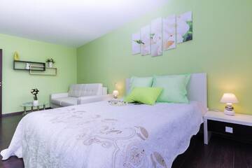 Фото номера Апартаменты с 2 спальнями Апартаменты Apartment on Mogilevskaya 8/2 г. Минск 9