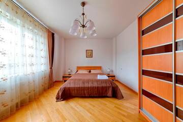 Фото номера Апартаменты Делюкс Апартаменты Arenda Apartments - Surganova,5A г. Минск 35