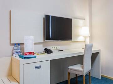 Фото номера Люкс с видом на парк Отель Aqua-Minsk Hotel г. Минск 5