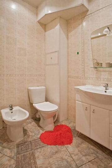 Фото номера Улучшенные апартаменты Апартаменты Historical Center Apartment on Kommunisticheskaya 10 г. Минск 3