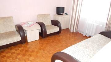 Фото номера Просторный двухместный номер с 2 отдельными кроватями Отель Akademicheskaya Hotel г. Минск 6