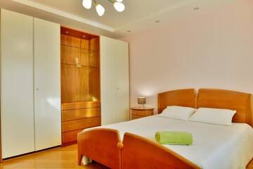 Фото номера Апартаменты с 1 спальней Апартаменты Aparton BelaVeja (Masherova) Spa Jacuzzi г. Минск 10