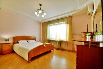 Фото номера Апартаменты с 1 спальней Апартаменты Aparton BelaVeja (Masherova) Spa Jacuzzi г. Минск 3