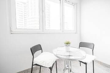 Фото Апартаменты Hi-Tech MGApartments г. Минск 3