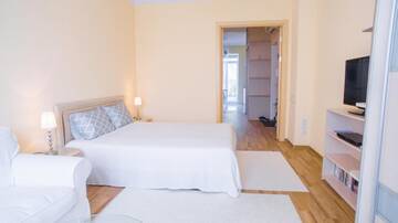 Фото Апартаменты Sverdlova 24 г. Минск 4