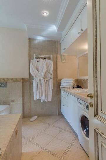 Фото номера Улучшенные апартаменты Апартаменты Vip Apartment In Minsk г. Минск 37