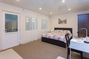 Фото номера Люкс с собственным бассейном Гостевой дом Guest House DOM 18 г. Минск 4