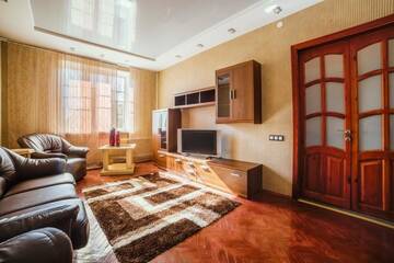Фото номера Апартаменты с 2 спальнями Апартаменты Apartment in the historic Centre Internatsionalnaya г. Минск 8