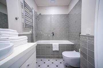 Фото Апартаменты Aparton Nezavisimosti Prospect 52/5 Jacuzzi г. Минск 2