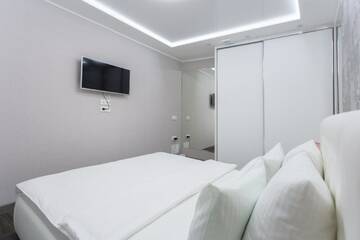 Фото номера Апартаменты Делюкс Апартаменты Apartment Khoruzhey 19 г. Минск 22