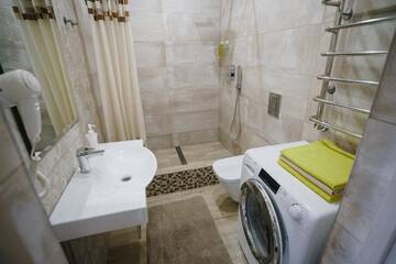 Фото номера Апартаменты с видом на озеро Апартаменты VIP Studio on E. Polotskoy 5 г. Минск 56