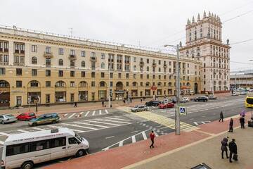 Фото номера Апартаменты с 2 спальнями Апартаменты Lux Nezavisimosti,12 with Jacuzzi г. Минск 9
