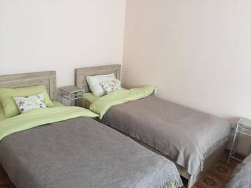 Фото номера Односпальная кровать в общем мужском номере Хостелы Homey Hostel г. Минск 5
