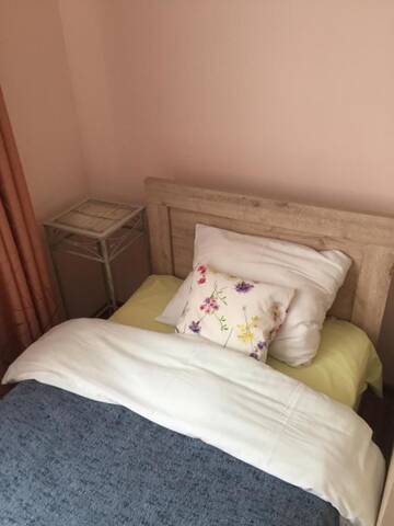 Фото номера Односпальная кровать в общем мужском номере Хостелы Homey Hostel г. Минск 6