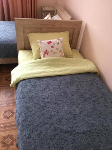 Фото номера Односпальная кровать в общем мужском номере Хостелы Homey Hostel г. Минск 7